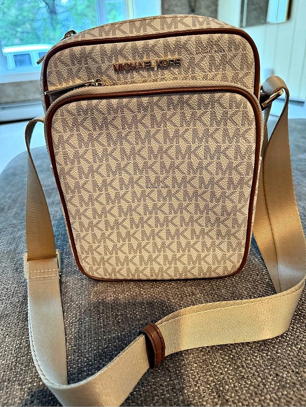 Michael Kors Hudson Signature Logo Crossbody Bag in Brown